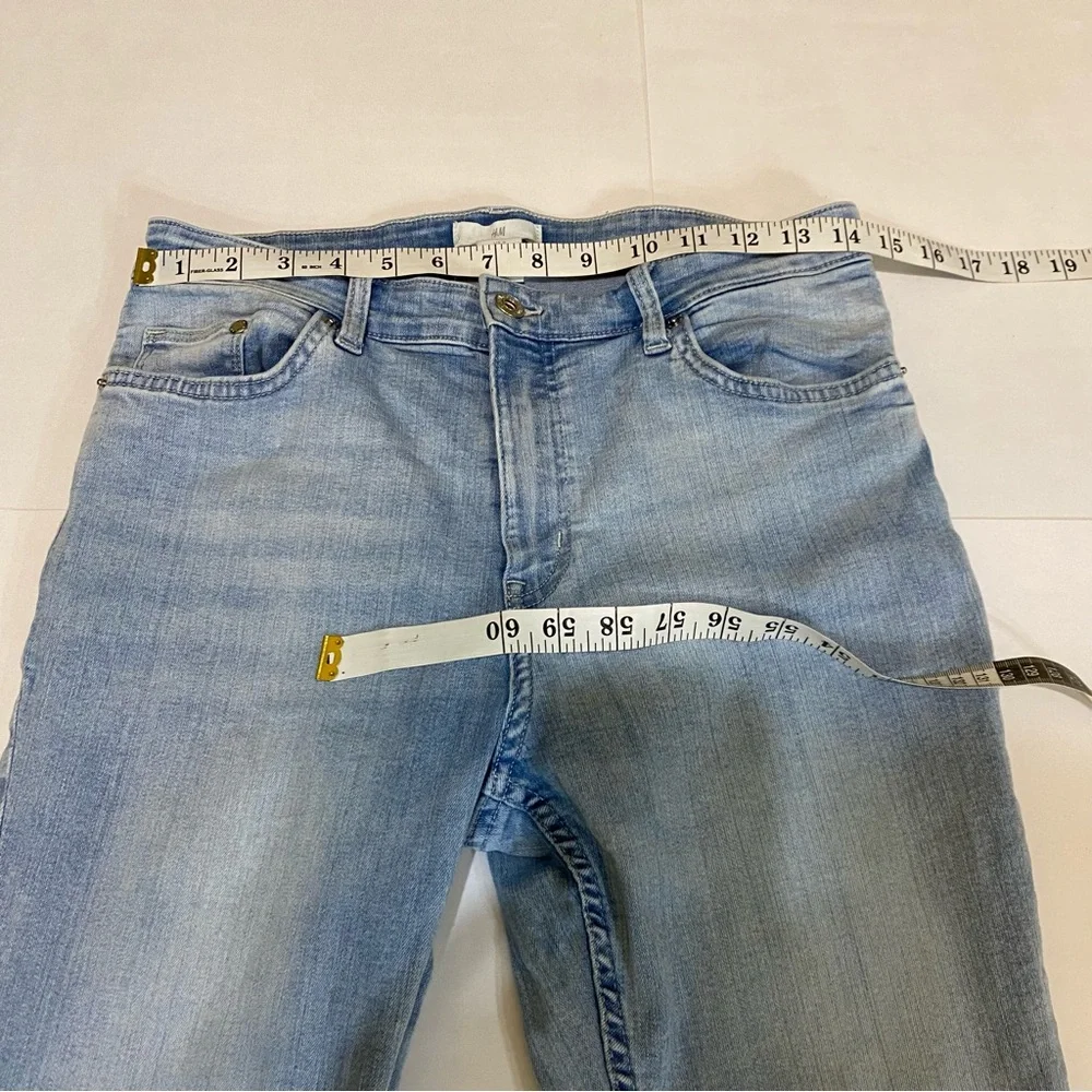 H&M Women's Light Blue Jeans